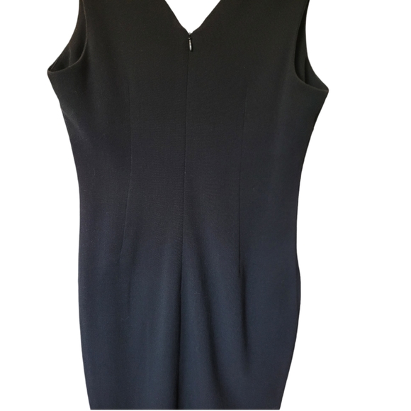 Dolce and Gabbana black v neck wool dress - Picture 3 of 15